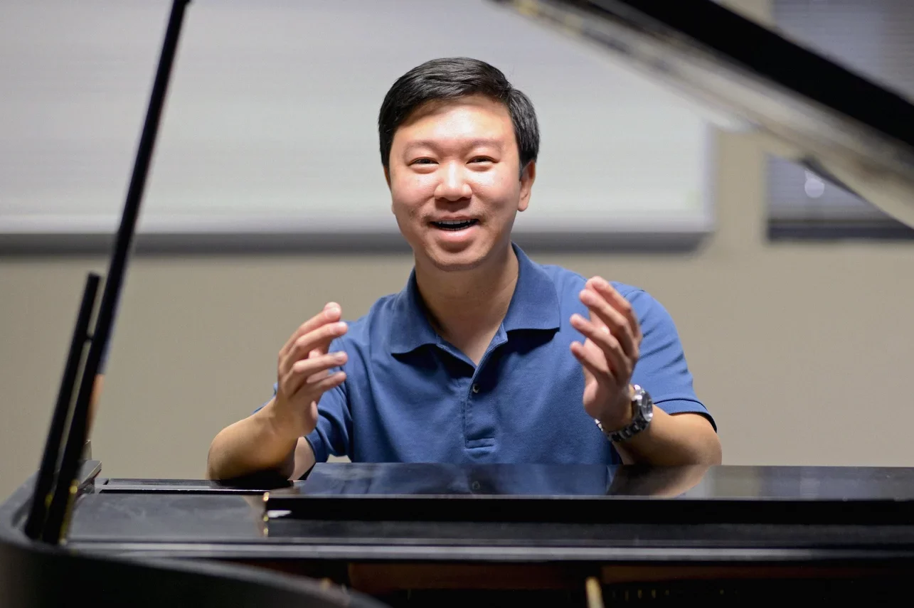 Alex Zhang at the piano